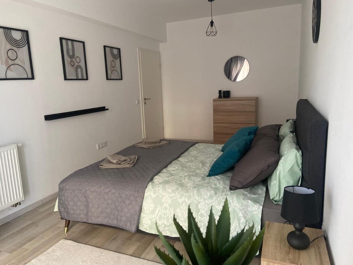 Divany Apartaments - Coresi Mall Брашов Экстерьер фото